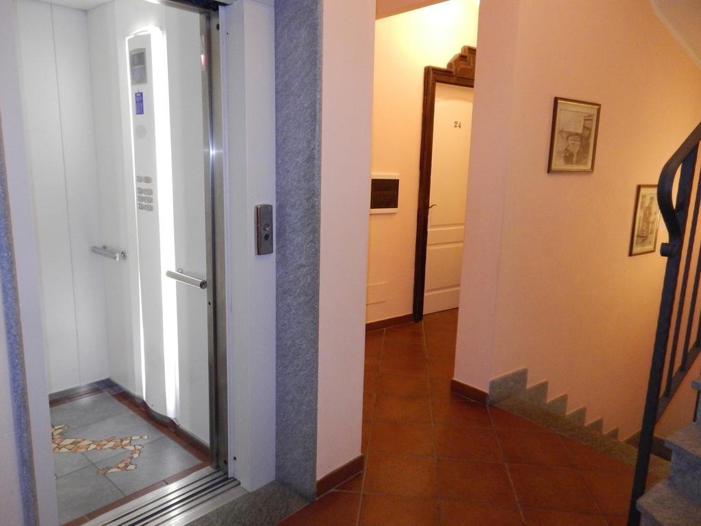 Risthotel Pizzeria Italia Godiasco エクステリア 写真